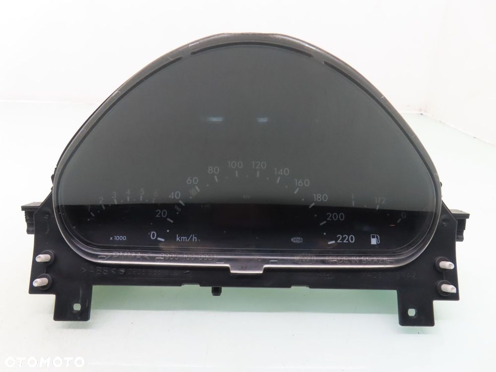 LICZNIK MERCEDES W168 1.4 A 140 09052680091 - 1