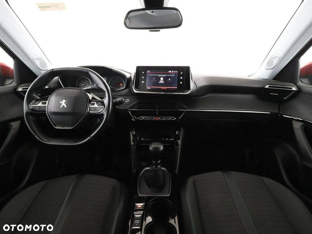 Peugeot 2008 1.5 BlueHDi Allure S&S - 15