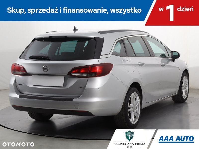 Opel Astra - 6