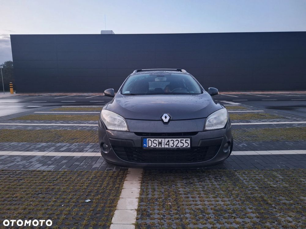 Renault Megane 1.5 dCi Authentique - 4