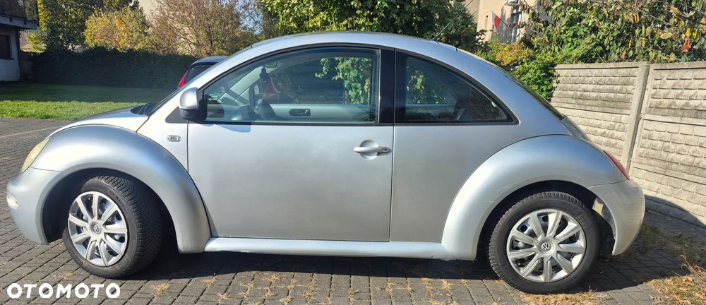Volkswagen New Beetle 1999 photo 4