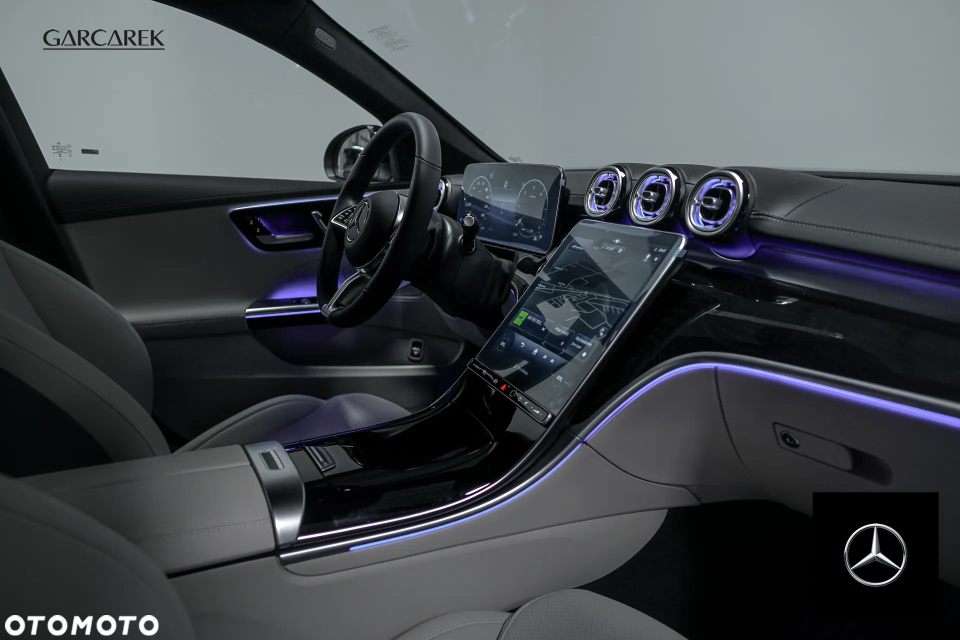 Mercedes-Benz Klasa C 220 d 4MATIC 9G-TRONIC - 32
