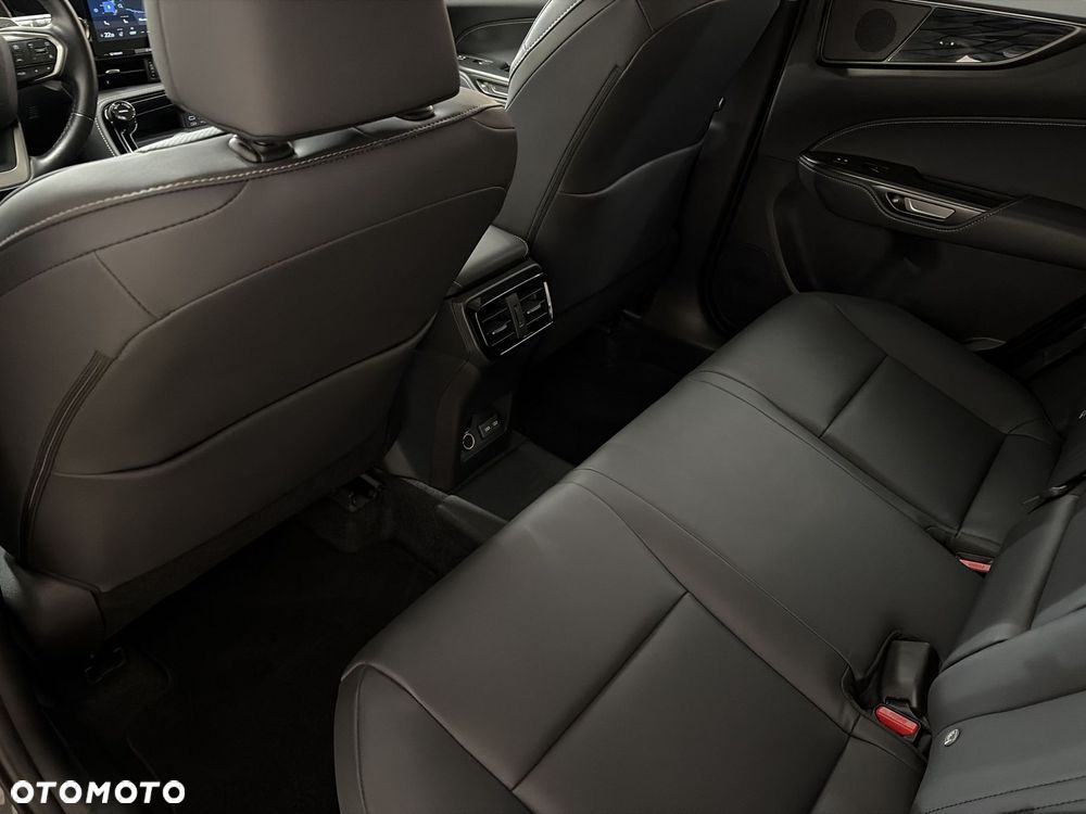 Lexus NX - 11