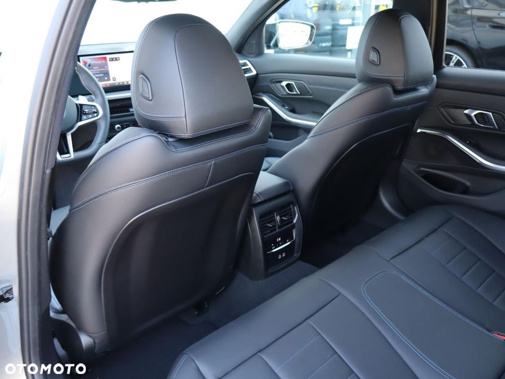 BMW Seria 3 - 15