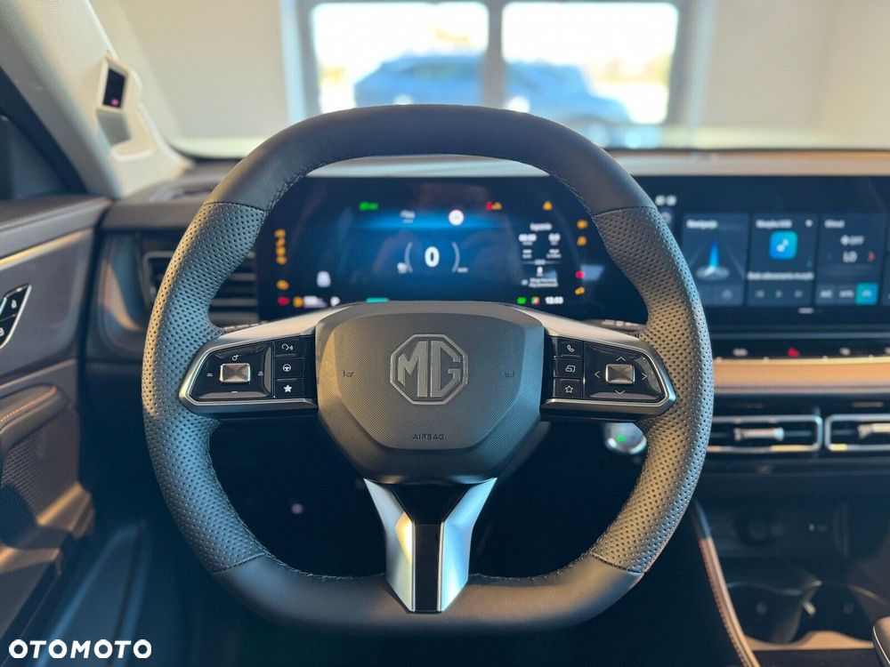 MG HS 1.5T HEV+ Exclusive - 11