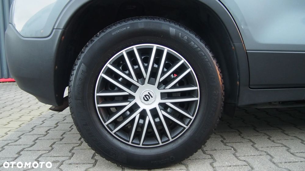 Chevrolet Trax 1.6 LS - 29