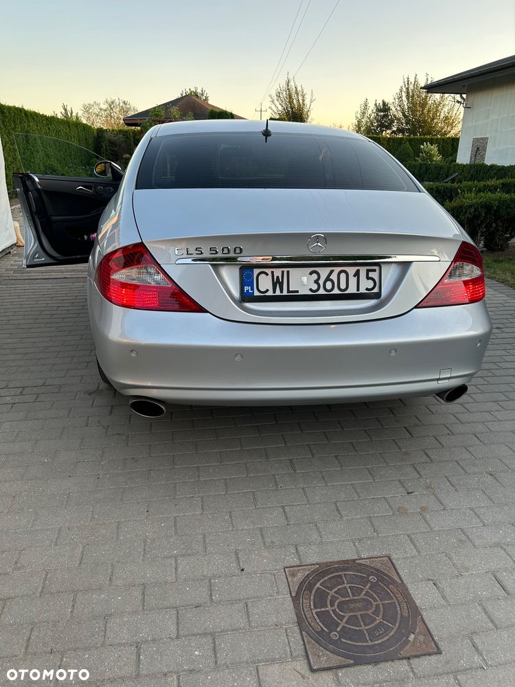 Mercedes-Benz CLS 500 - 10