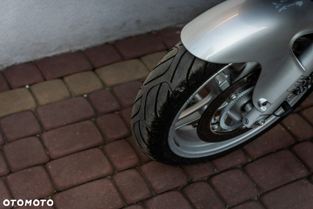 BMW K - 8
