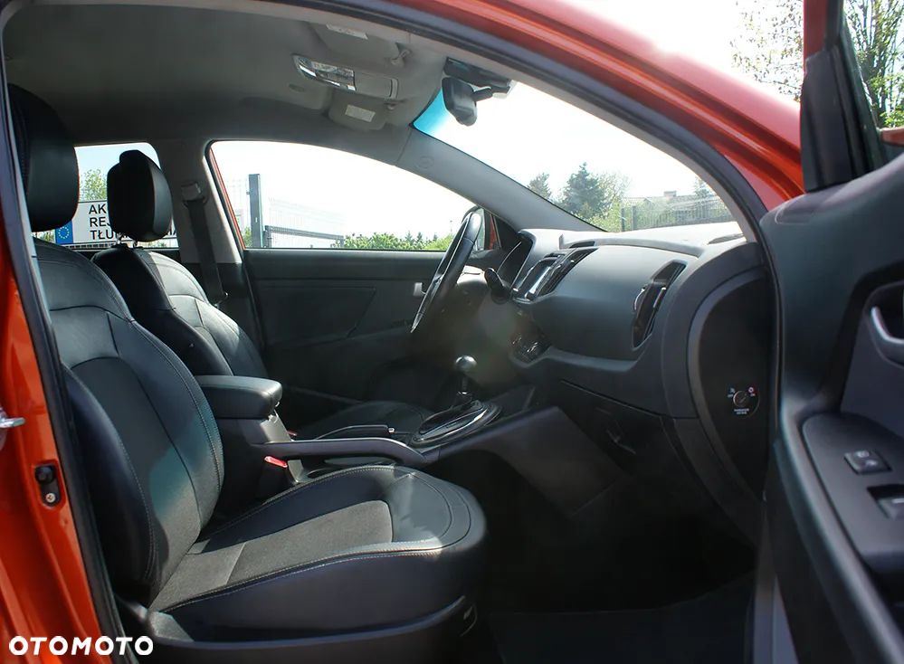 Kia Sportage 2.0 CRDI 4WD Automatik Fifa World Cup Edition - 19