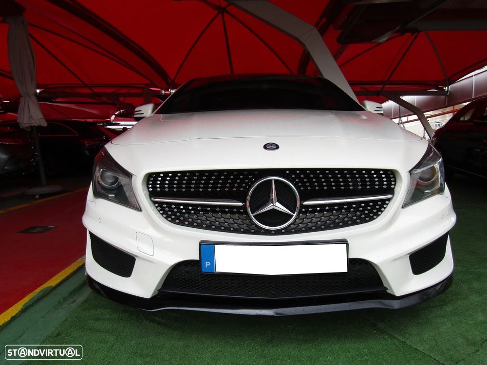 Mercedes-Benz CLA 200 d 7G-DCT AMG Line - 2