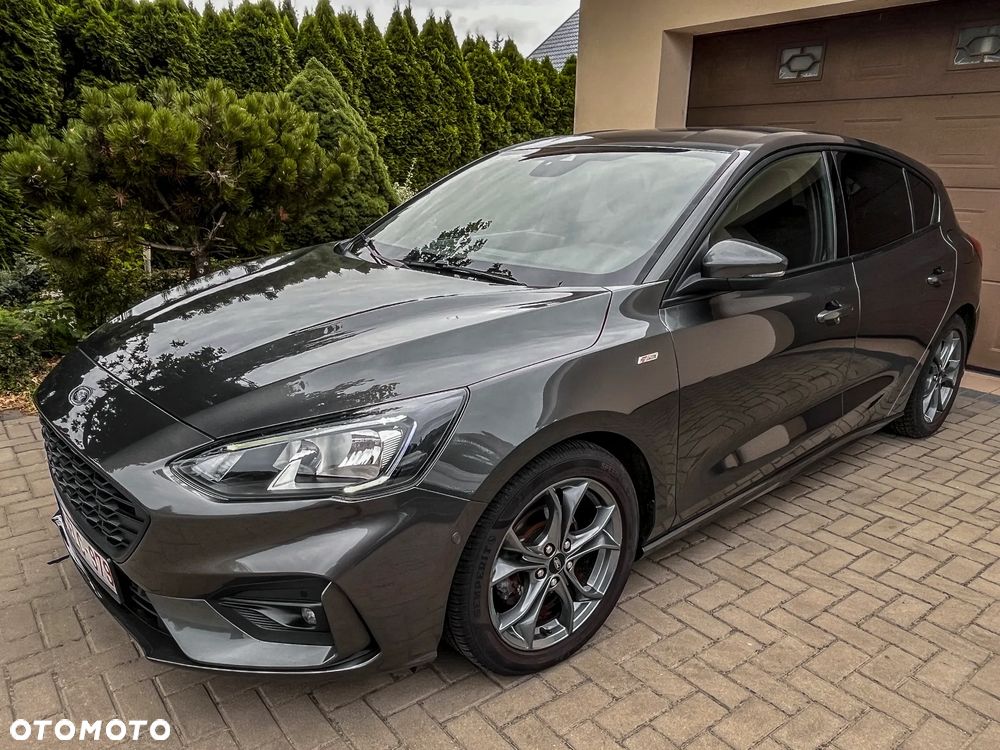 Ford Focus 1.0 EcoBoost Start-Stopp-System ST-LINE STYLE - 19