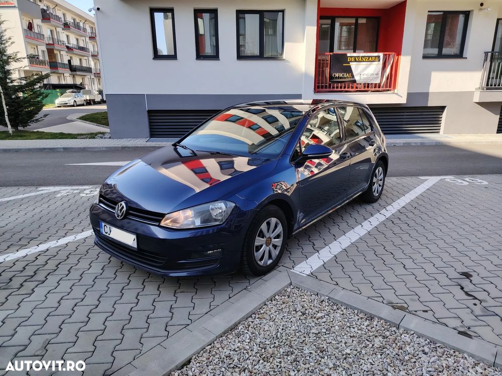 Volkswagen Golf 1.6 TDI DPF BlueMotion Technology Comfortline - 3