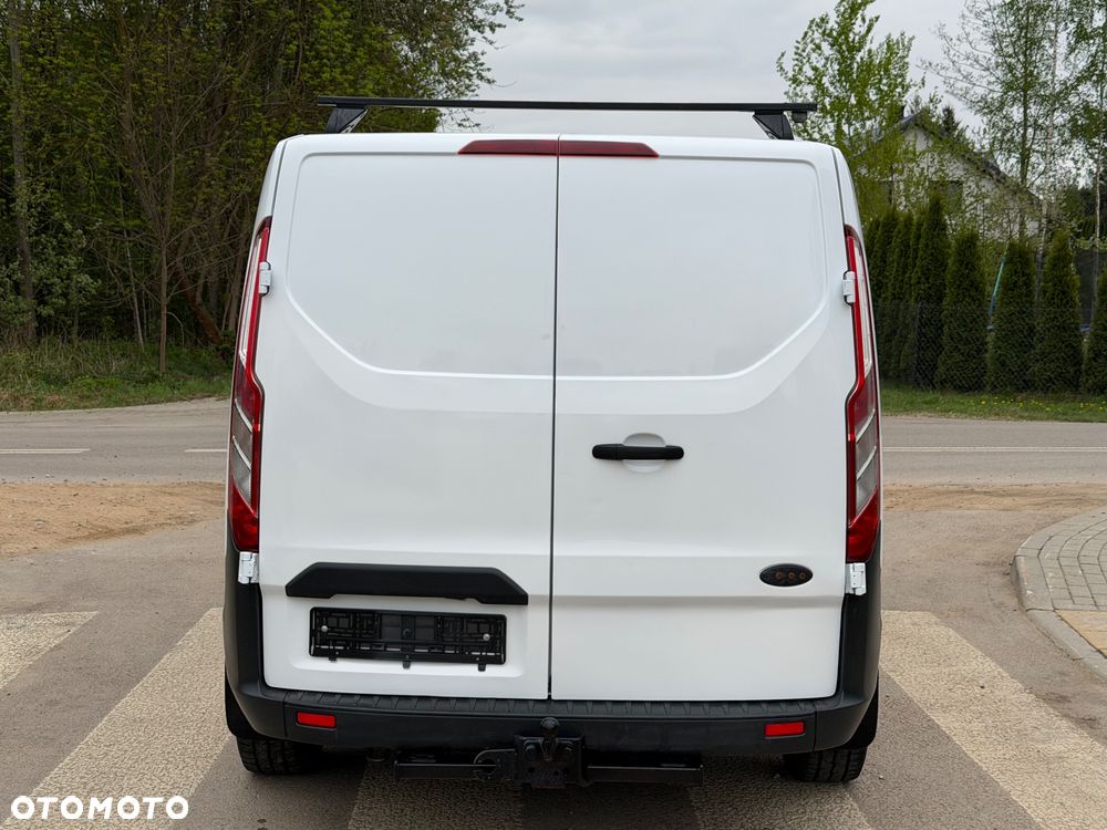 Ford Transit Custom - 19