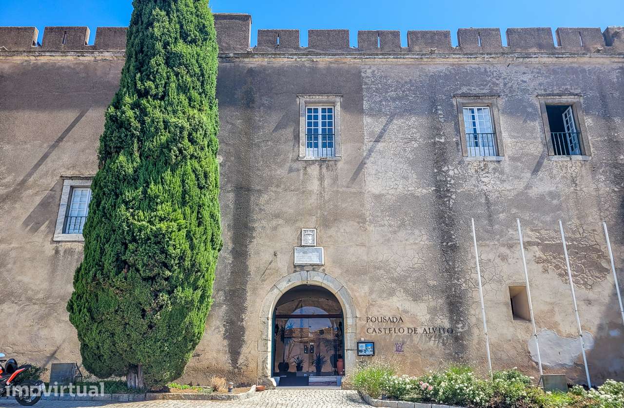 MORADIA T3 COM LOGRADOURO JUNTO AO CASTELO DE ALVITO/CENTRO HISTÓRICO - Grande imagem: 3/7