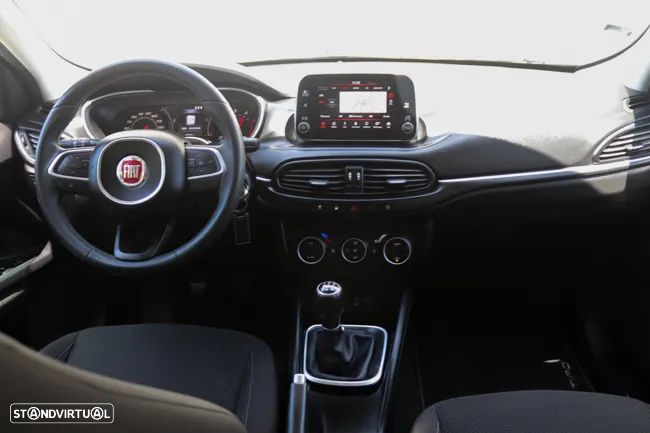 Fiat Tipo Station Wagon 1.3 M-Jet Lounge Tech - 5