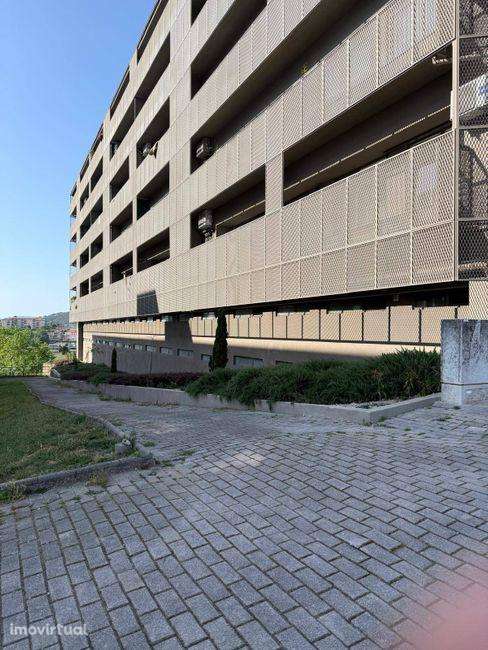 Apartamento T3 à venda em Guimarães - Grande imagem: 3/21