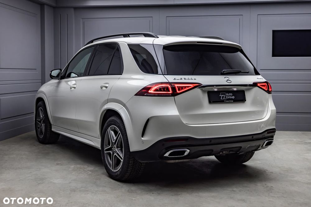 Mercedes-Benz GLE 300 d 4Matic 9G-TRONIC AMG Line - 4