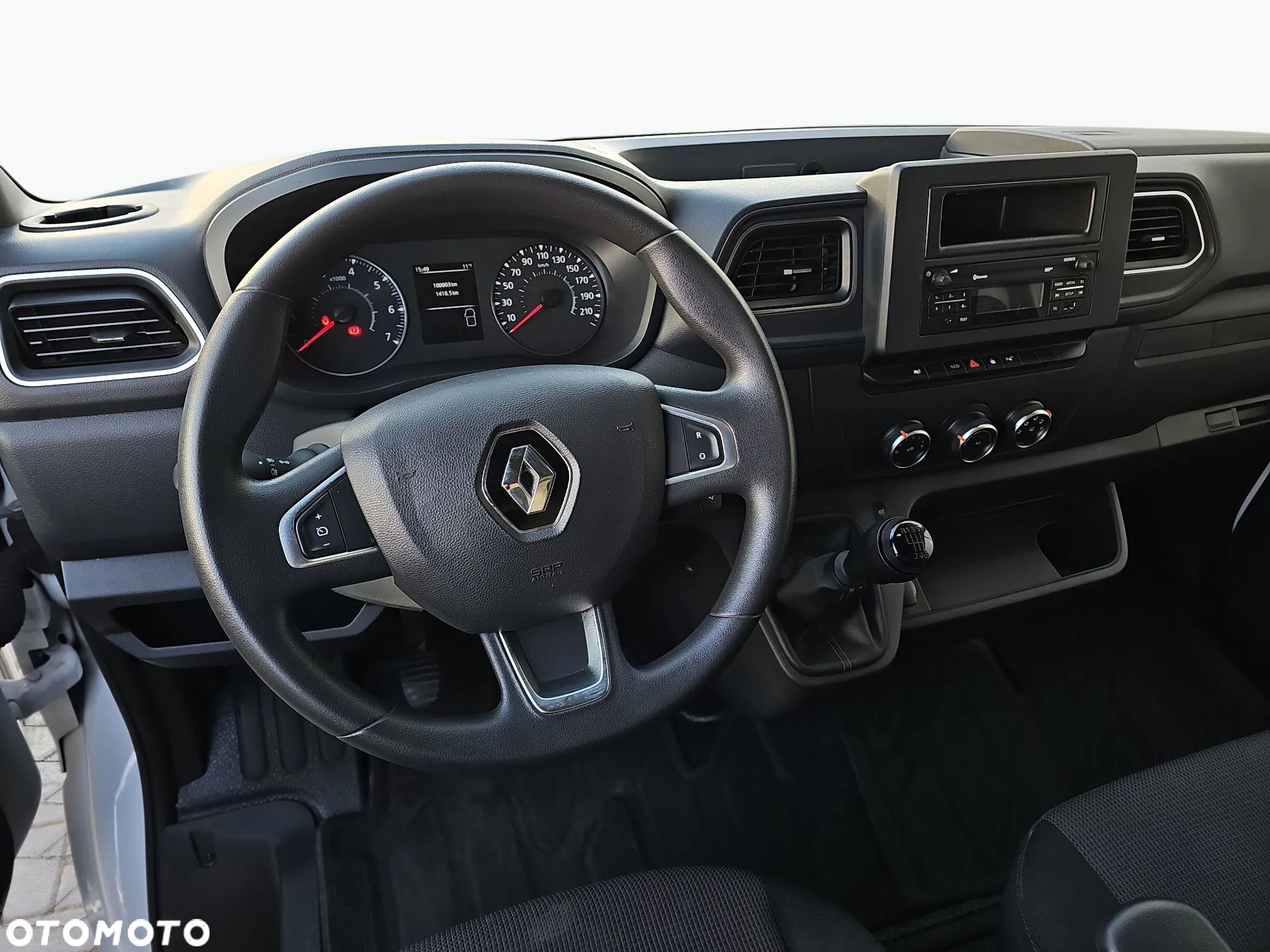 Renault Master - 11