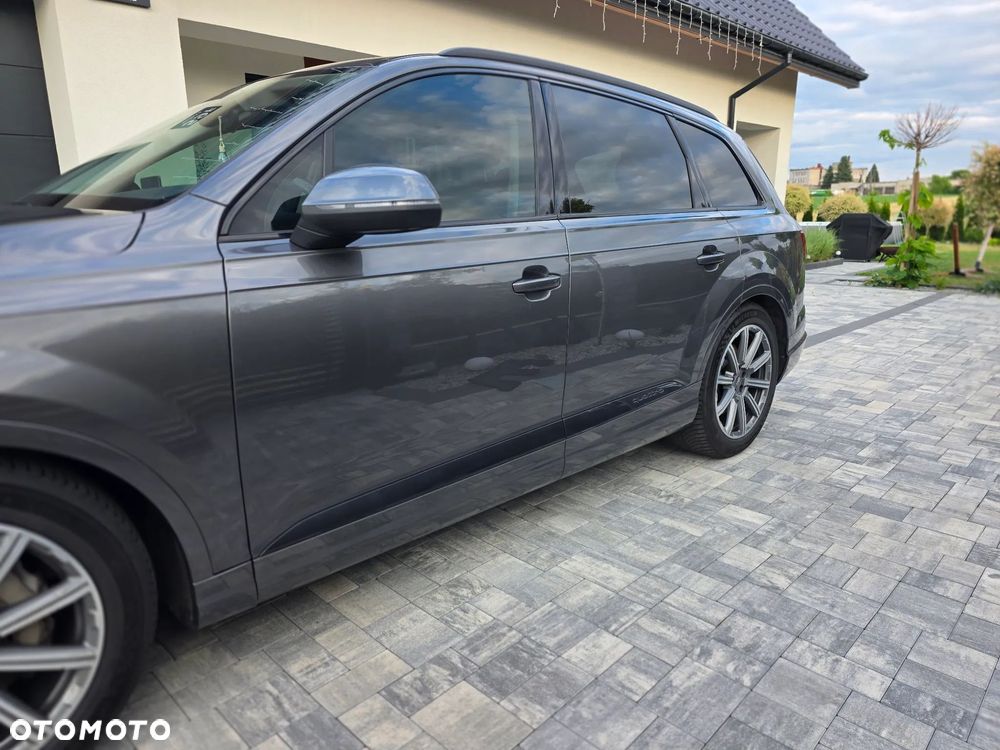 Audi Q7 - 4