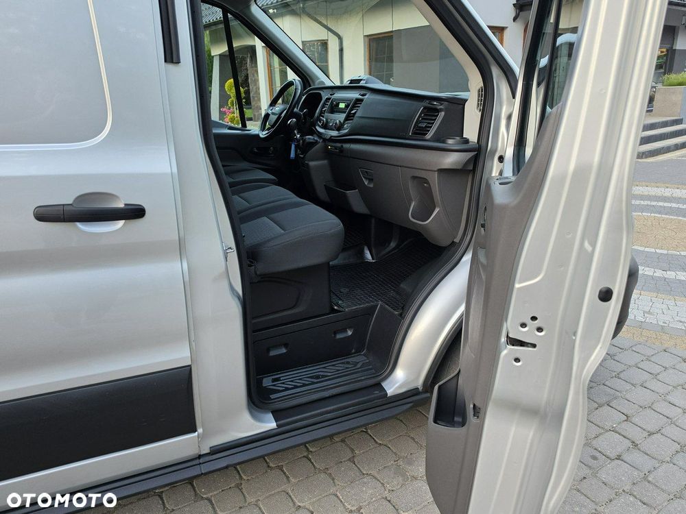Ford Transit - 15