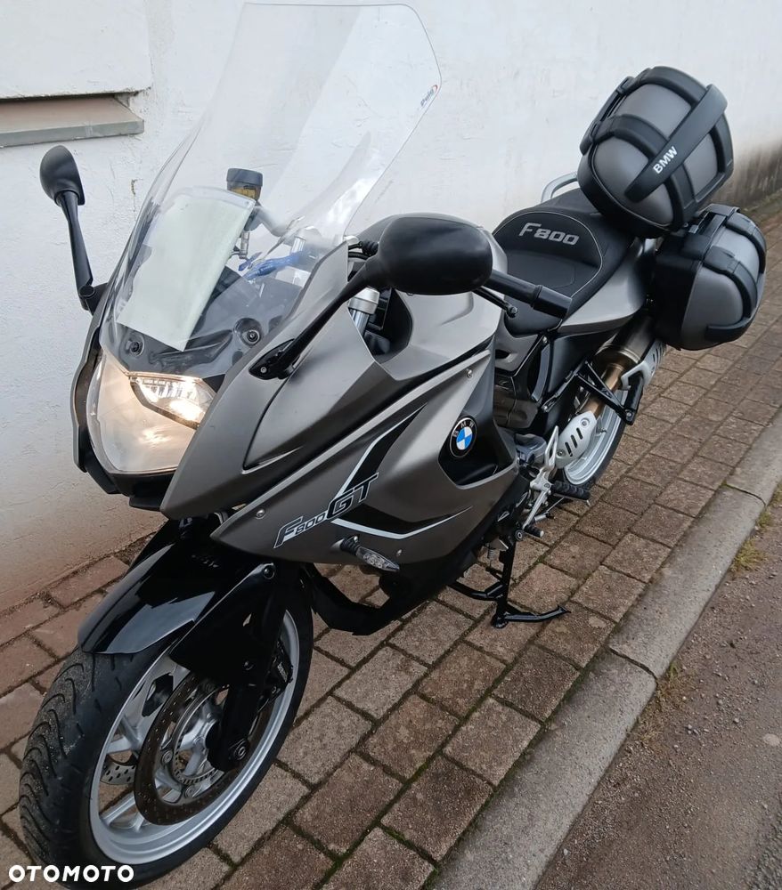 BMW F
