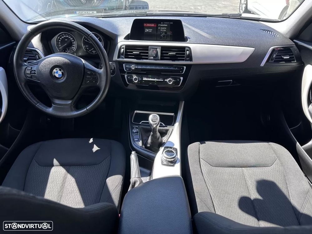 BMW 116 d Sport Line - 19