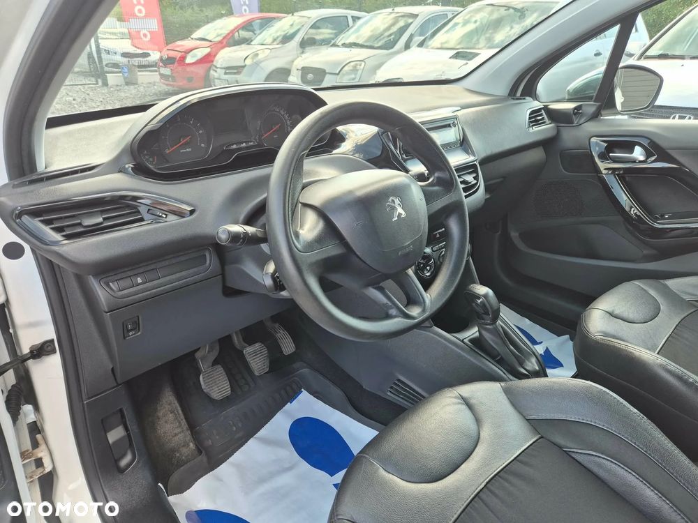 Peugeot 208 1.4 HDi Business Line - 14