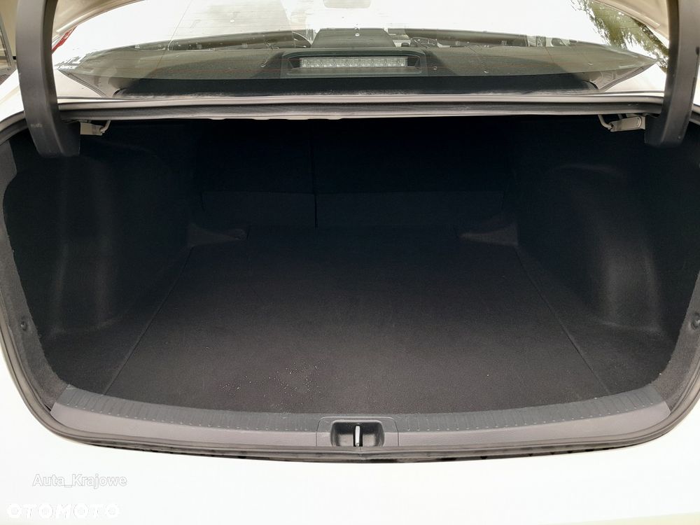 Toyota Corolla 1.5 Comfort - 30
