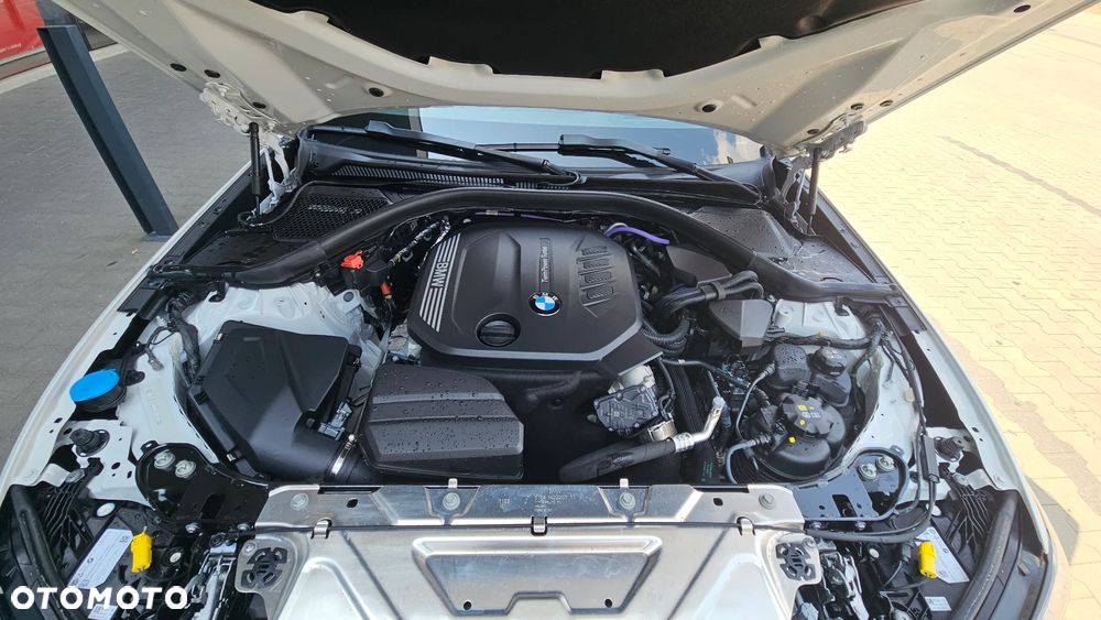 BMW Seria 3 320d xDrive mHEV M Sport - 29