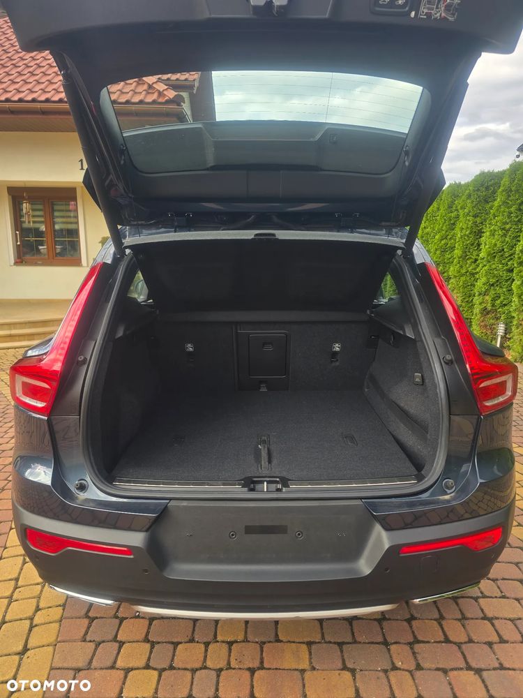 Volvo XC 40 T4 Inscription - 25