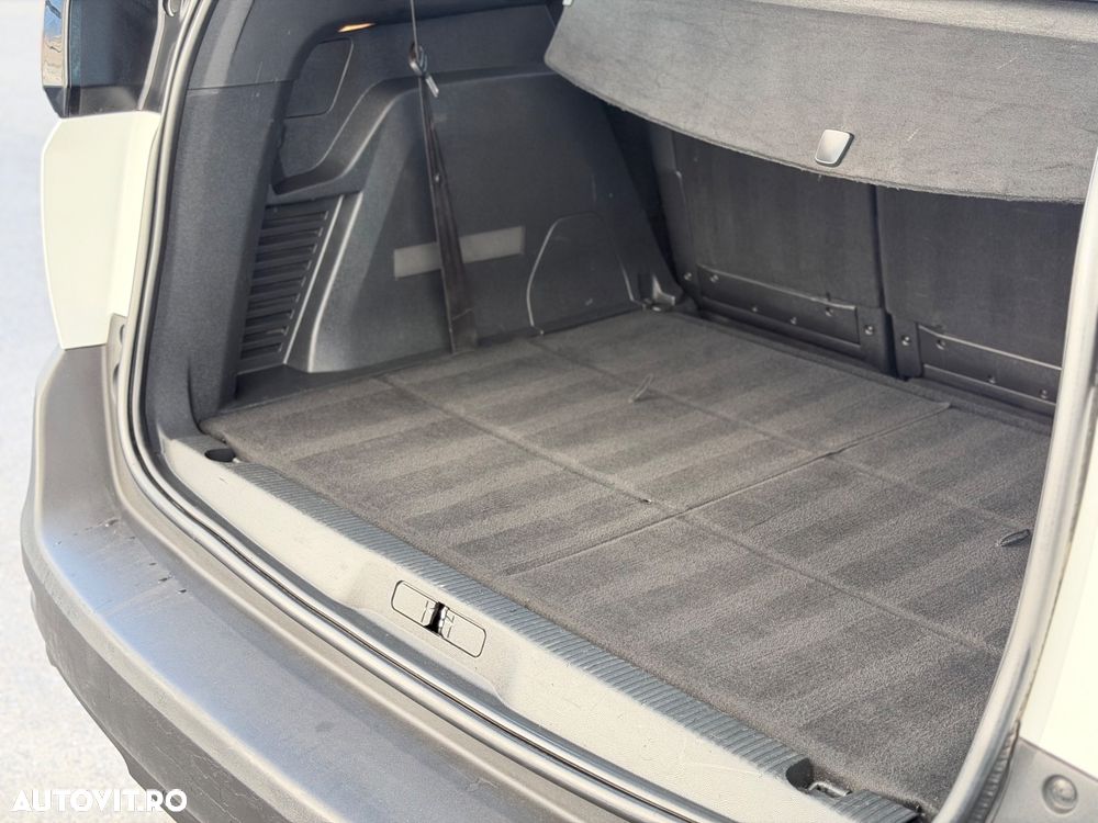 Peugeot 5008 1.5L BlueHDI EAT8 S&S GT - 27