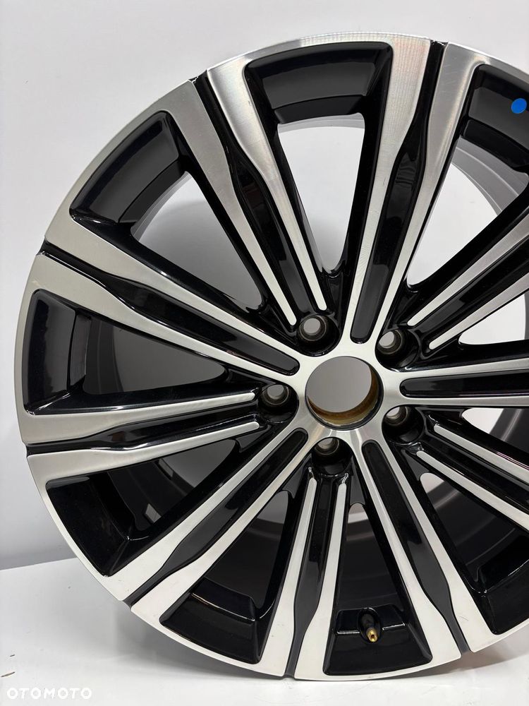 BYD SEALION 7 Felga aluminiowa 20" 8.0J 5x120 ET40 UKEB-3101010B - 2