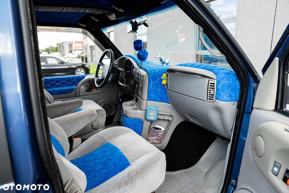 Chevrolet Astro - 22