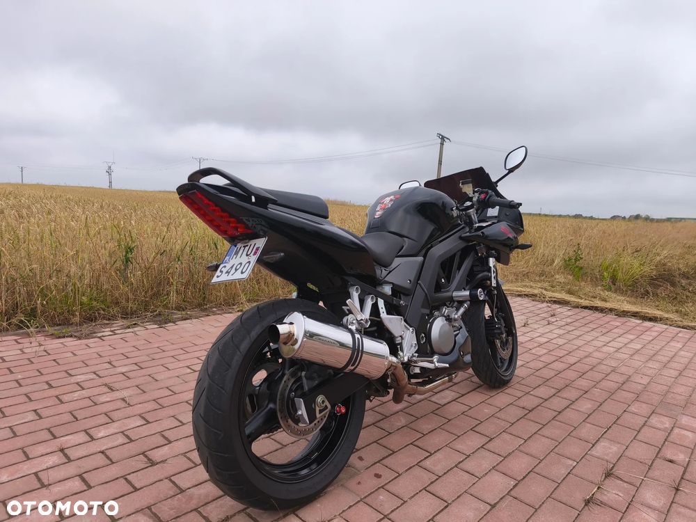 Suzuki SV - 6