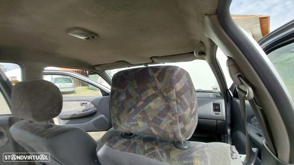 Nissan Almera 1.4 GX+AC - 10