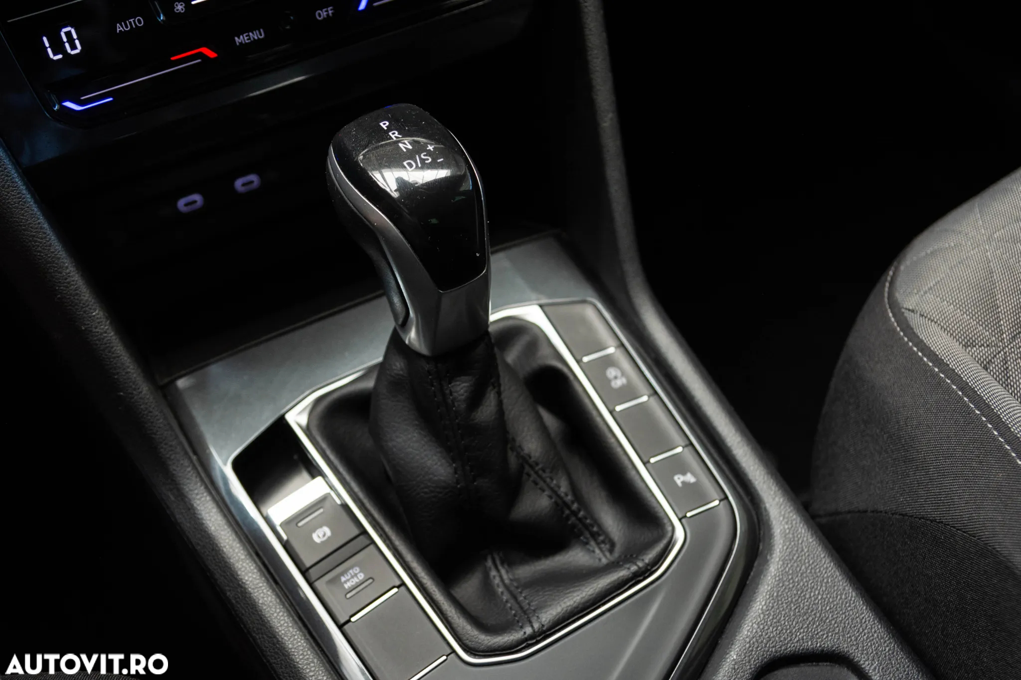 Volkswagen Tiguan 2.0 TDI DSG Advanced - 17