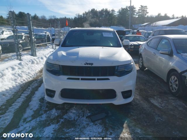 Jeep Grand Cherokee - 6