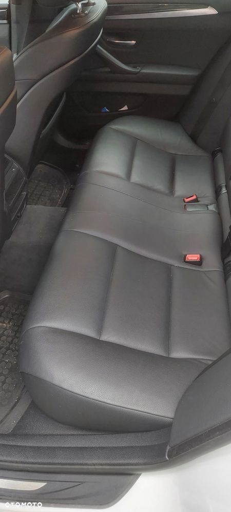 BMW Seria 5 535d xDrive - 9