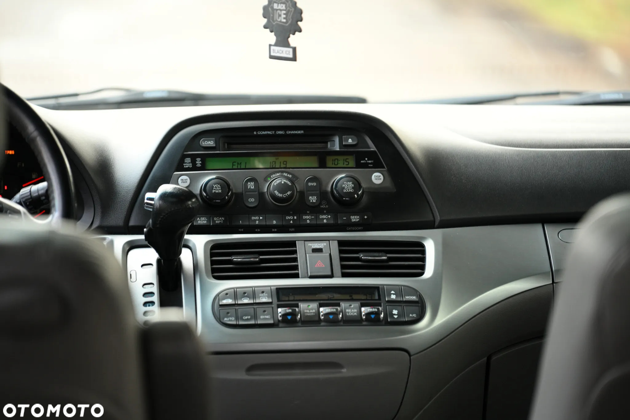 Honda Odyssey 3.5 LX - 16