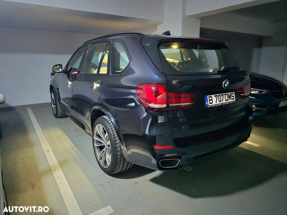 BMW X5 xDrive30d Sport-Aut. - 7