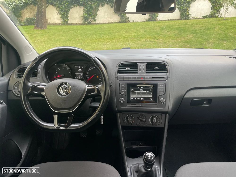 VW Polo 1.0 Confortline - 10