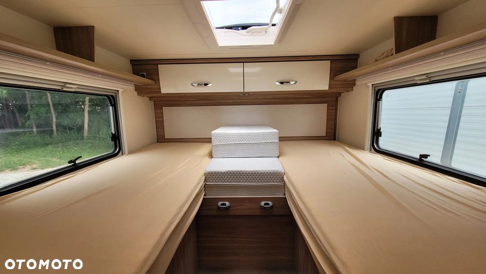 Burstner LIMITED IT 727 G | MAX DOPOSAŻONY | wersja LIMITED, klimatyzacja, markiza, bagażnik, kamera, wersja zimowa - 11