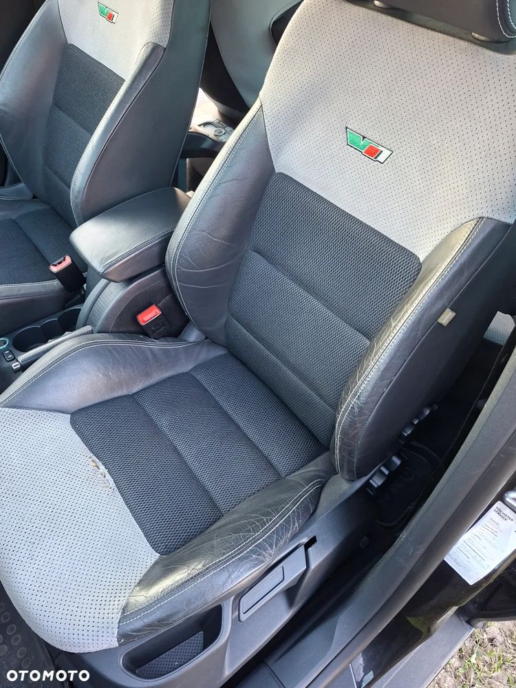 Skoda Octavia 2.0 TSI RS - 10