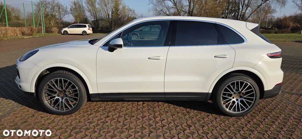 Porsche Cayenne Standard - 6