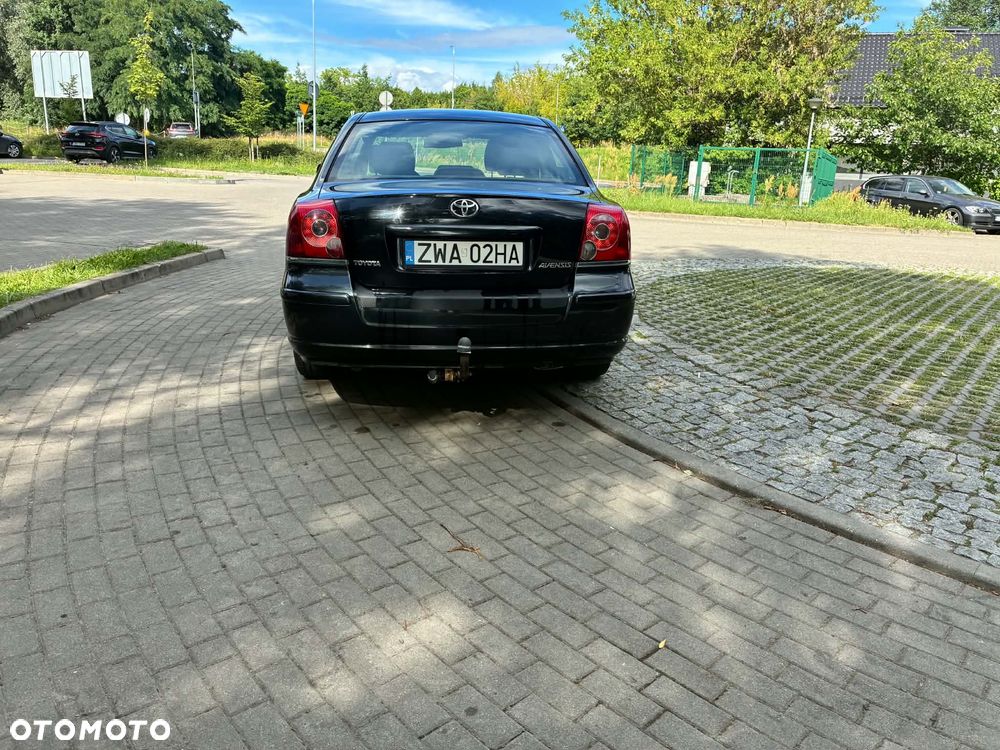 Toyota Avensis 1.8 VVT-i Luna - 6