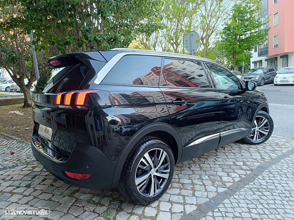 Peugeot 5008 PureTech 130 EAT8 Stop & Start Allure Pack - 3