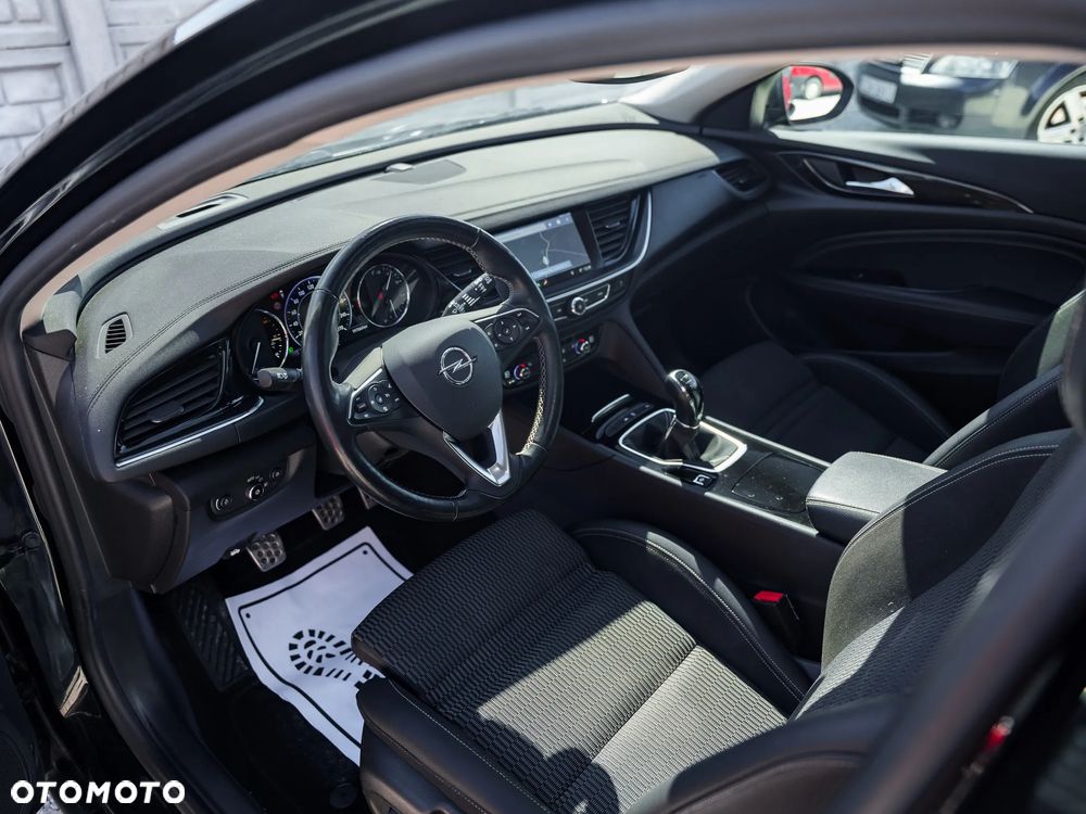 Opel Insignia 1.6 Direct InjectionTurbo Dynamic - 16