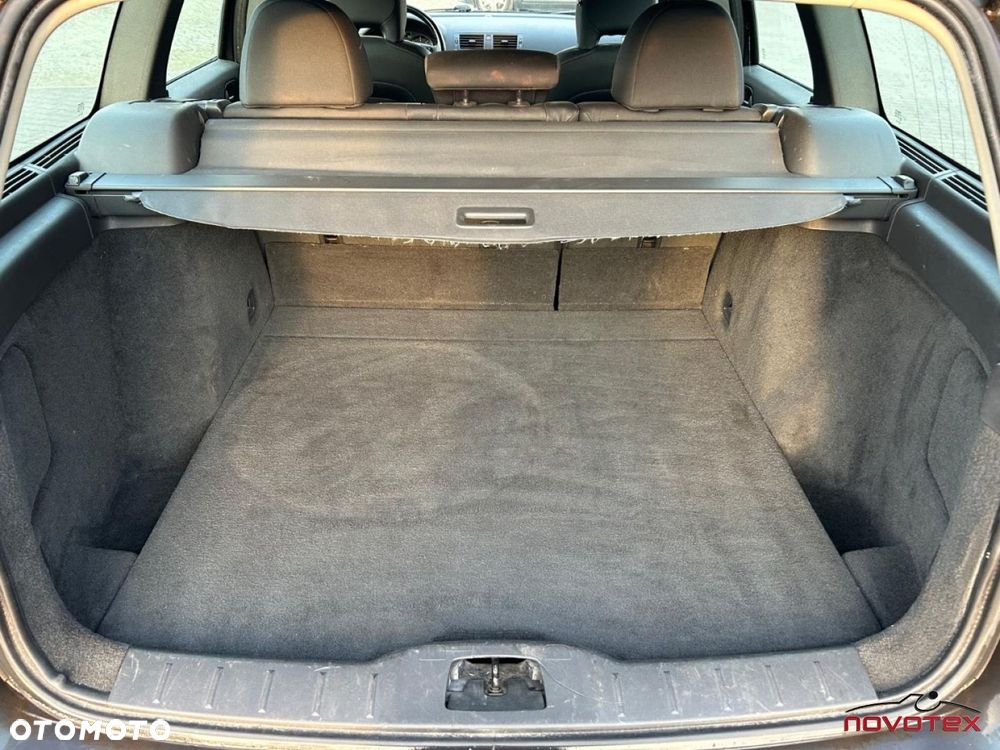 Volvo V50 D2 Momentum Start-Stop - 21