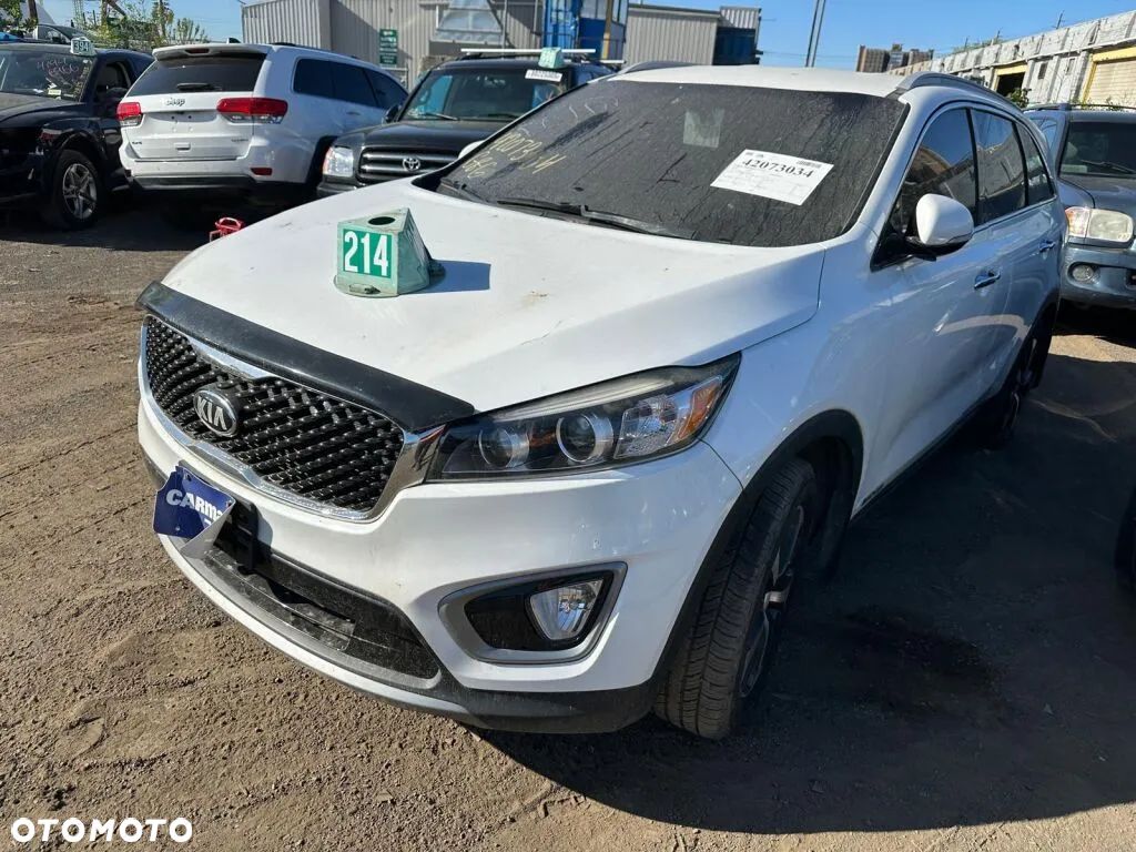 Kia Sorento - 1