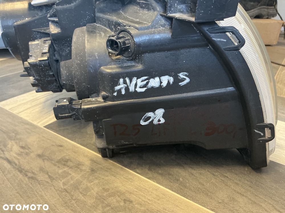 TOYOTA AVENSIS T25 LIFT LAMPA PRAWA LEWA LAMPY PRZEDNIE KOMPLET - 7